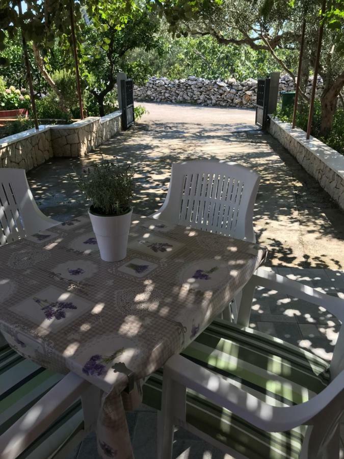 Apartman Mirjana With Terrace And Free Parking Donji Okrug  Exteriör bild